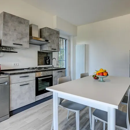 Luna - Apartment Brenzone sul Garda